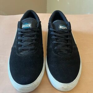 Lakai Manchester 10